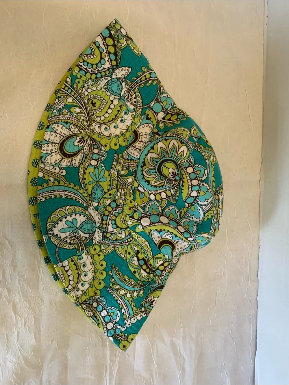 Vera Bradley Limited Edition Retired Peacock Crusher Hat